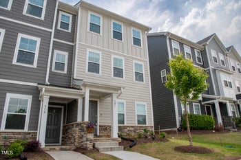 321 Devon Cliffs Dr, Wake Forest, NC 27587