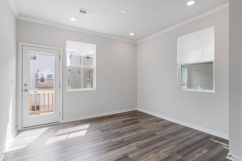 321 Devon Cliffs Dr, Wake Forest, NC 27587