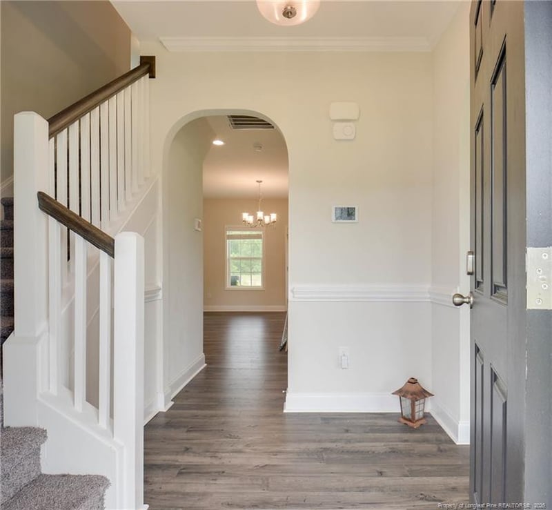 321 Gadson Dr, Hope Mills, NC 28348