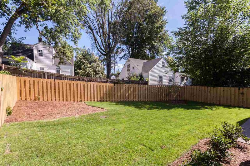 321 Georgetown Rd, Raleigh, NC 27608