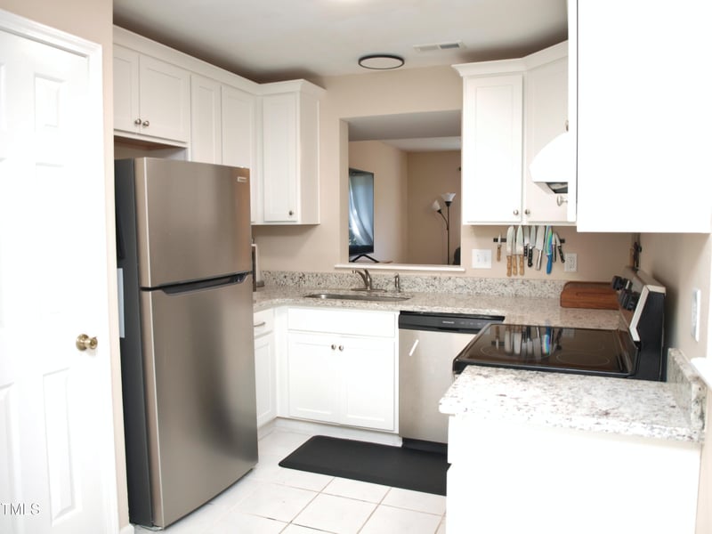 321 Glencoe Dr, Wake Forest, NC 27587
