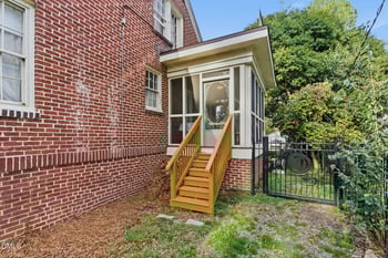 321 Gulf St, Sanford, NC 27330