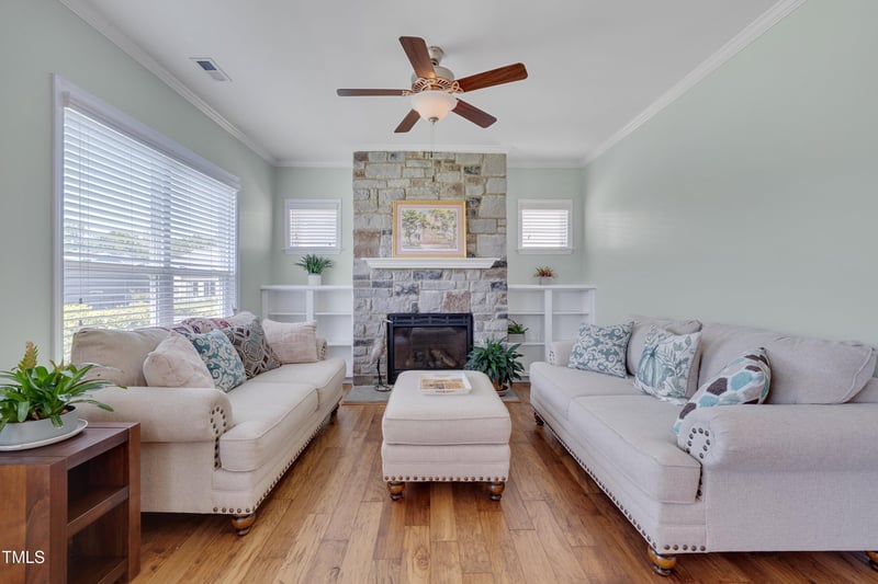 321 Ibis Ln, Durham, NC 27703