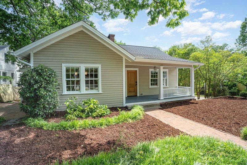 321 Mccauley St, Chapel Hill, NC 27516