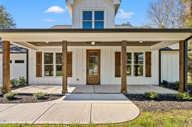 321 Noble St, Louisburg, NC 27549