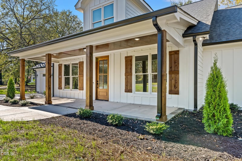 321 Noble St, Louisburg, NC 27549