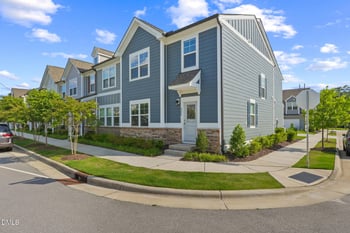 321 Parker Station Ave, Fuquay Varina, NC 27526