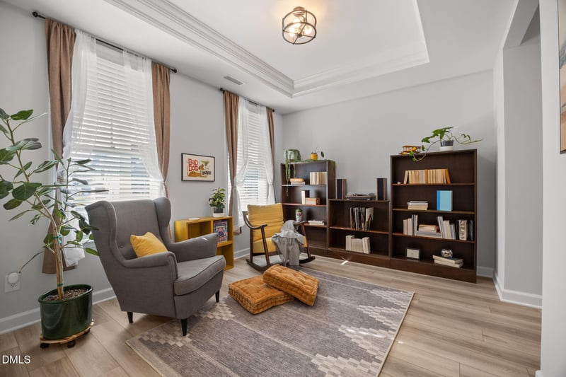 321 Pond Overlook Ct, Knightdale, NC 27545