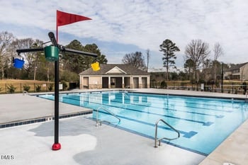 321 Pond Overlook Ct, Knightdale, NC 27545