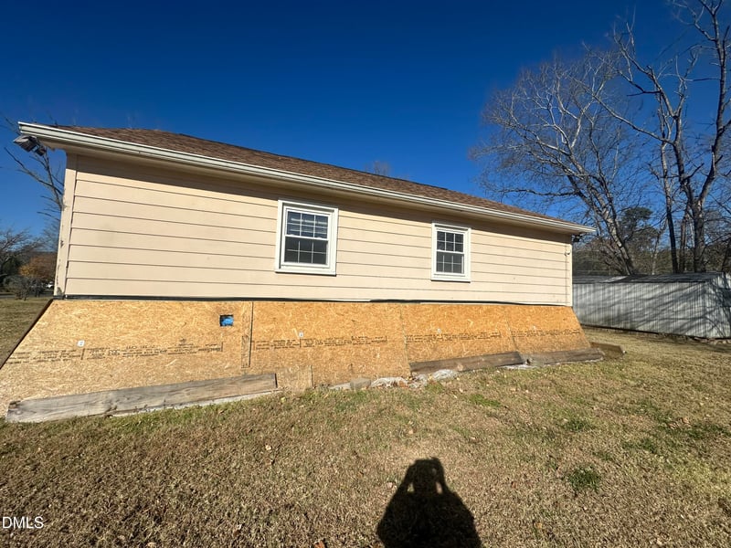 321 Rippling Stream Rd, Durham, NC 27704