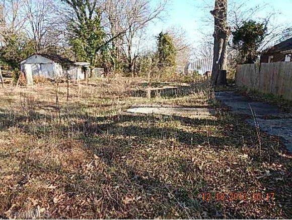 321 W Ruffin St, Burlington, NC 27217