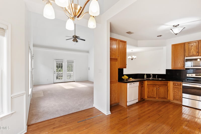 321 Seastone St, Raleigh, NC 27603
