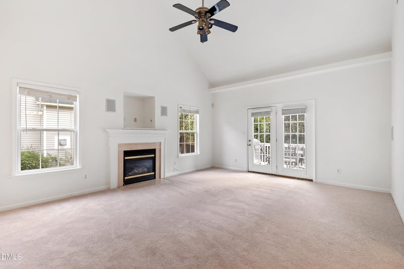321 Seastone St, Raleigh, NC 27603