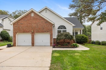 321 Seastone St, Raleigh, NC 27603
