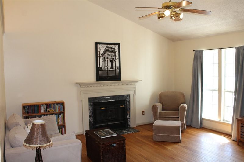 321 Steeple Rn, Holly Springs, NC 27540