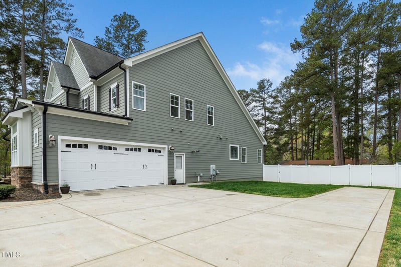 321 Third Ave, Knightdale, NC 27545