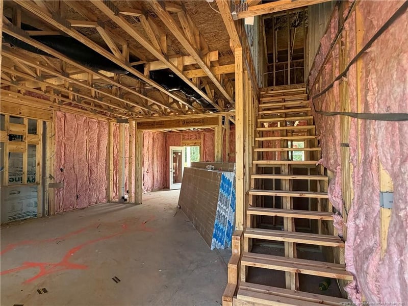 321 Thorntons Creek Dr, Erwin, NC 28339
