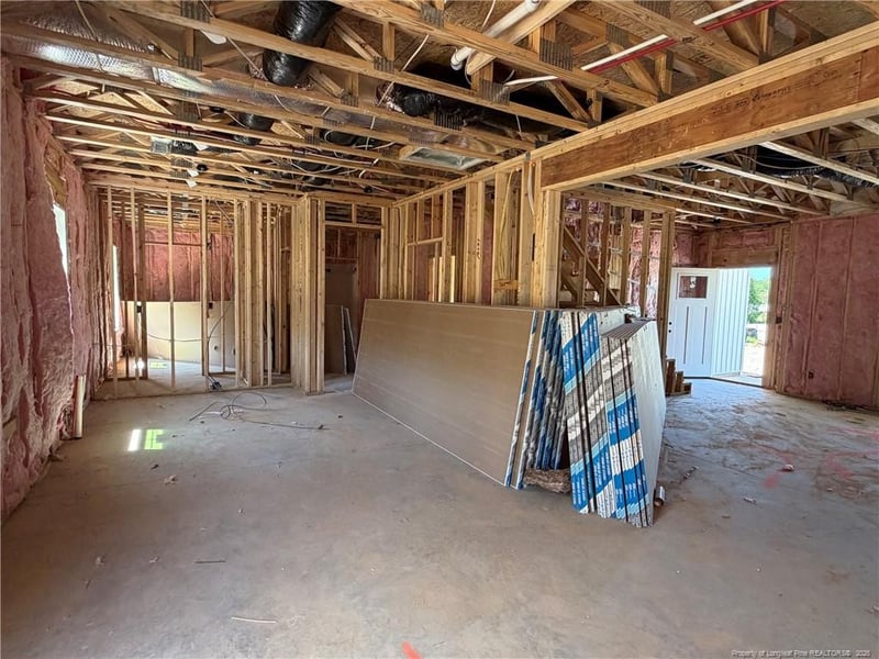 321 Thorntons Creek Dr, Erwin, NC 28339