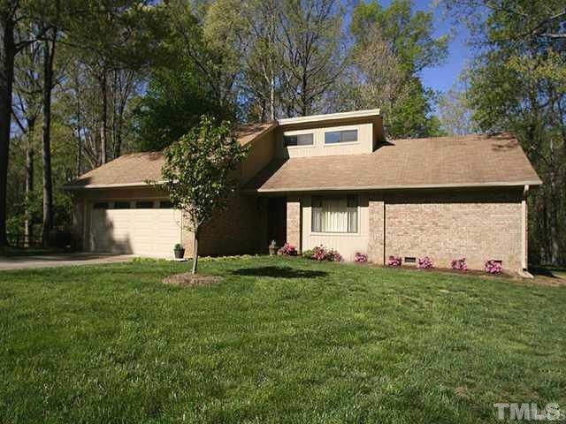 321 Trotters Ridge Dr, Raleigh, NC 27614