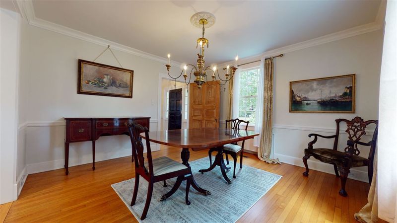 321 W University Dr, Chapel Hill, NC 27516