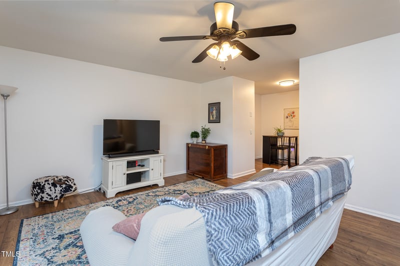 3210 Courtney Ln, Sanford, NC 27330