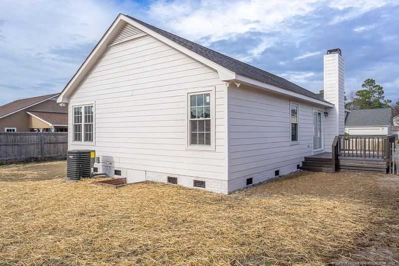 3210 Lubbock Dr, Hope Mills, NC 28348