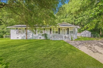 3211 Blossom Rd, Fayetteville, NC 28306
