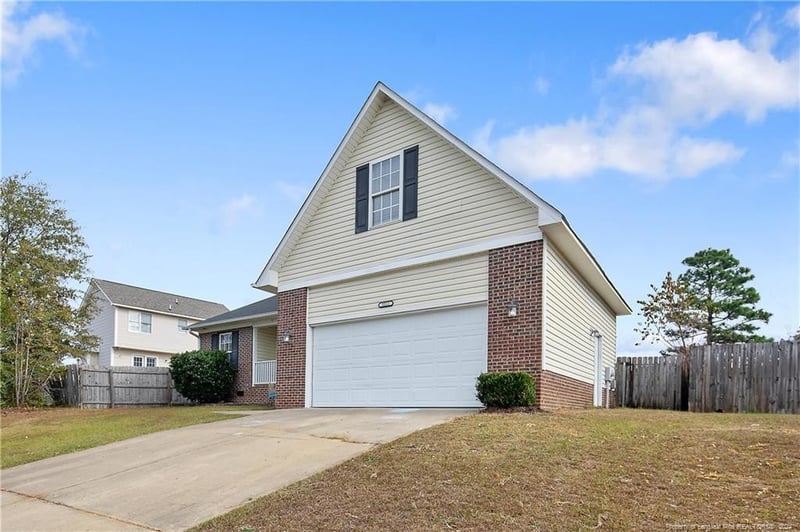 3211 Burton Dr, Fayetteville, NC 28306