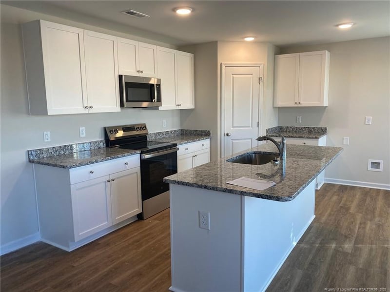 3211 Peruvian Ct, Fayetteville, NC 28312