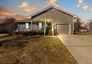 3212 Ansley Dr, Hope Mills, NC 28348