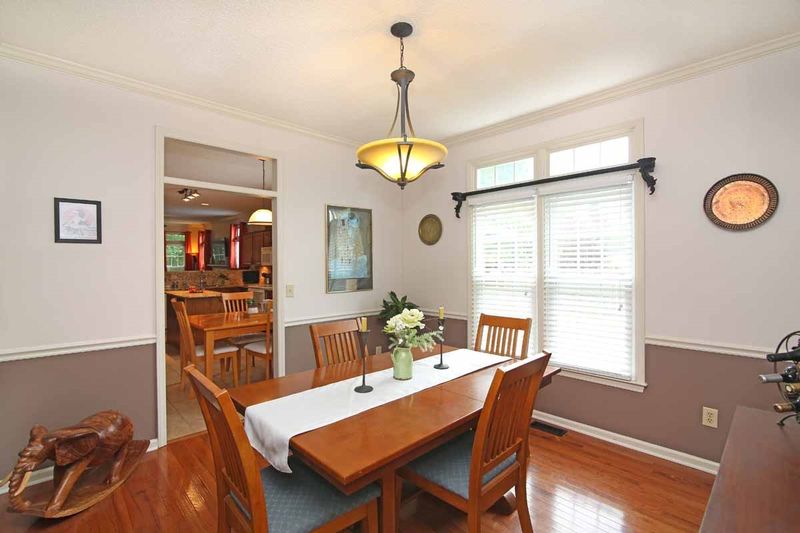 3212 Daingerfield Dr, Raleigh, NC 27616