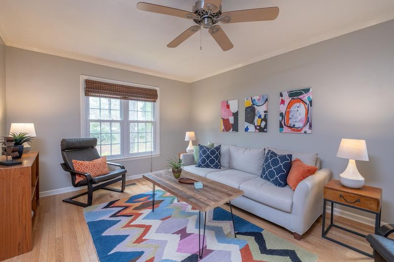 3212 Hope Valley Rd, Durham, NC 27707