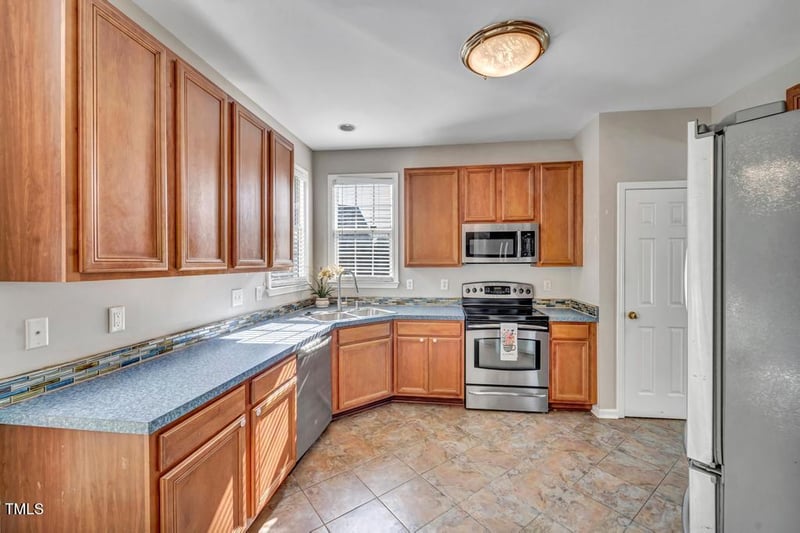 3212 Marblewood Ct, Raleigh, NC 27604