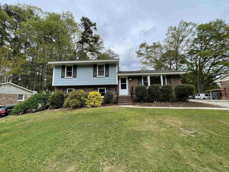 3213 Broyhill Cir, Raleigh, NC 27604