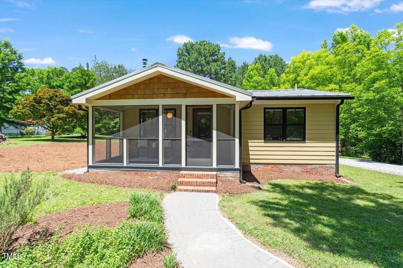 3213 Mid Pines Rd, Raleigh, NC 27606