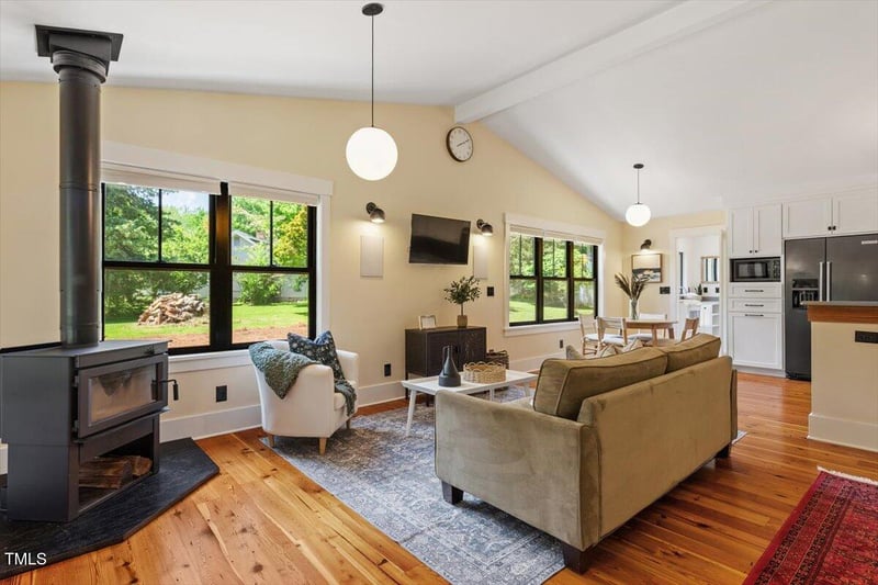 3213 Mid Pines Rd, Raleigh, NC 27606