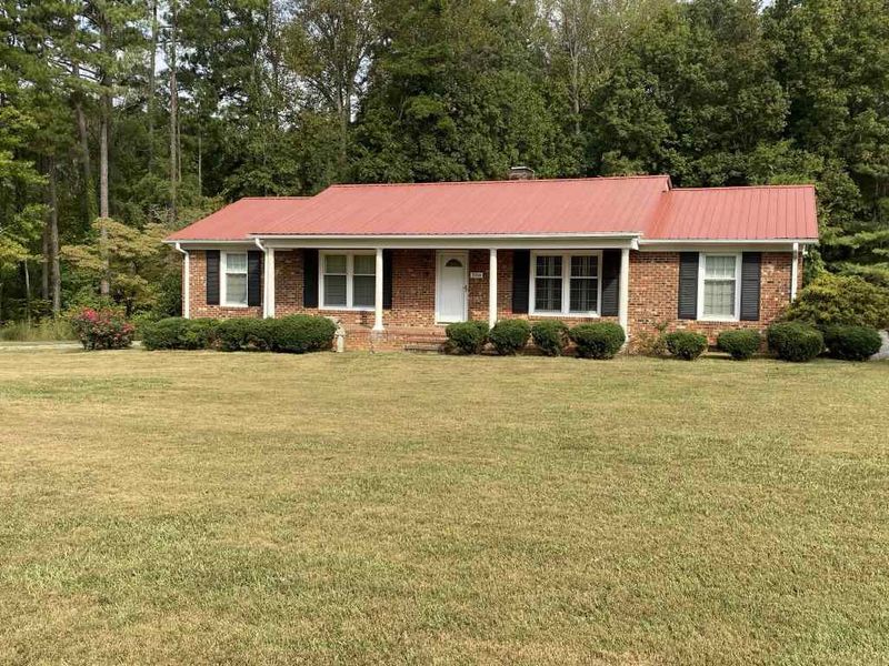 3214 Mt Willen Rd, Haw River, NC 27258