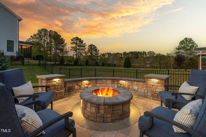 3215 Jones Lake Rd, Fuquay Varina, NC 27526