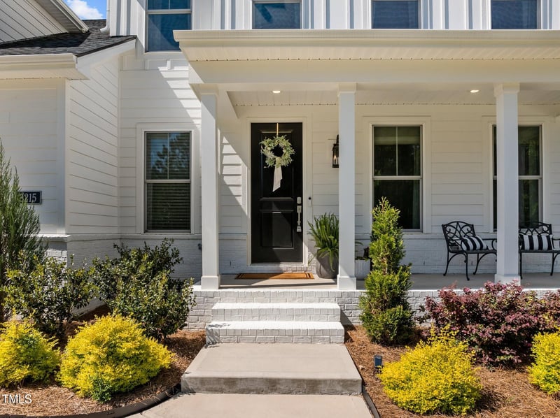 3215 Jones Lake Rd, Fuquay Varina, NC 27526