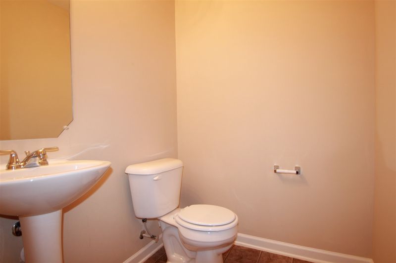 3215 Royal Deeside Ct, Zebulon, NC 27597