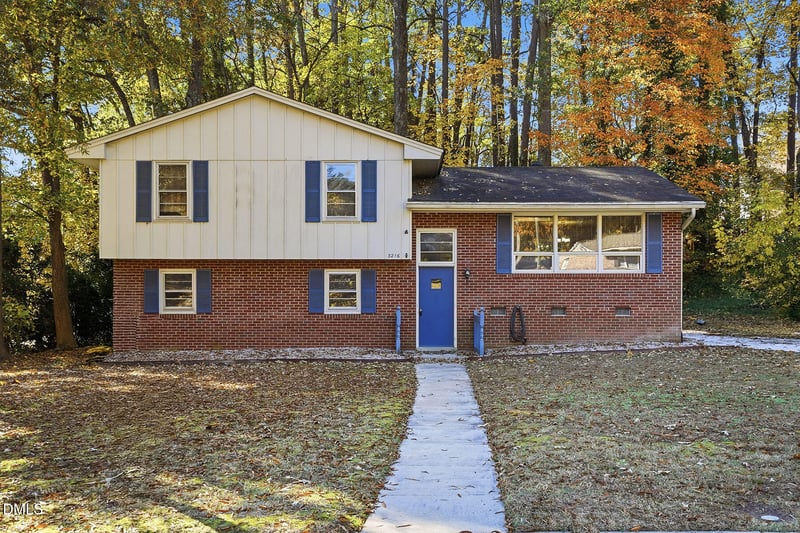 3216 Broyhill Cir, Raleigh, NC 27604