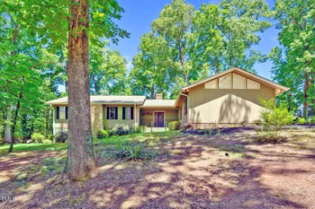 3216 Green Valley Dr, Sanford, NC 27330