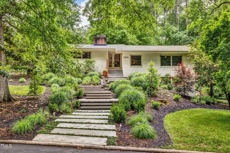 3216 Milton Rd, Raleigh, NC 27609