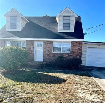 3216 N Main St, Hope Mills, NC 28348