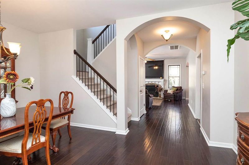 3216 Neuse Crossing Dr, Raleigh, NC 27616