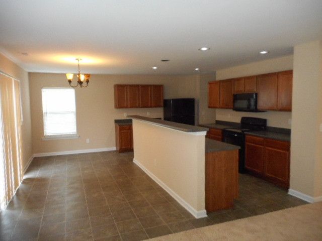 3216 Olustee Dr, Raleigh, NC 27610
