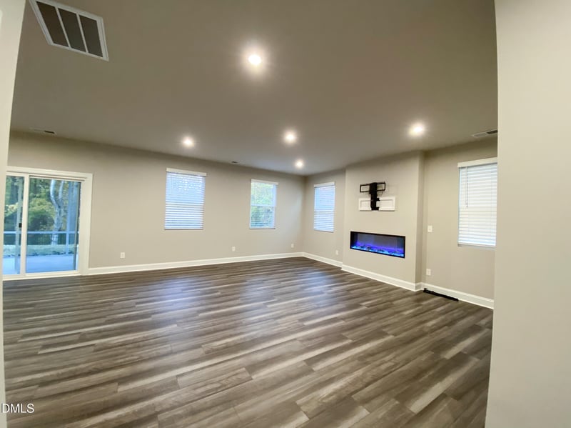 3216 Shannon Woods Ln, Apex, NC 27523