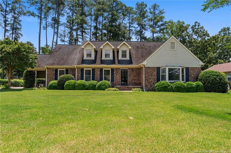 3217 Jura Dr, Fayetteville, NC 28303