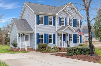 3217 Pomegranate Dr, Raleigh, NC 27616