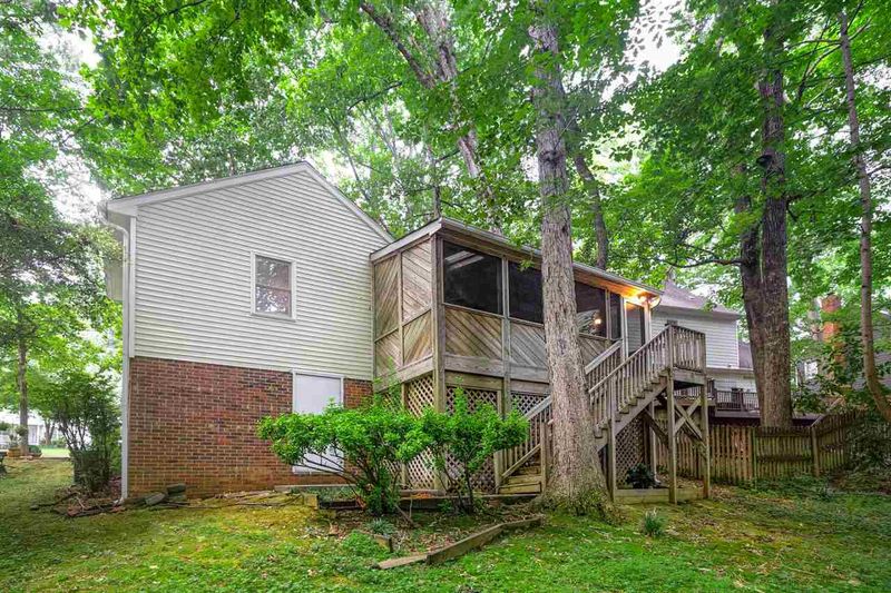 322 Amherst Creek Dr, Wake Forest, NC 27587